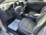 Hyundai IONIQ (2022) 38,3 kWh Level 5 SoH 100% - náhled 10