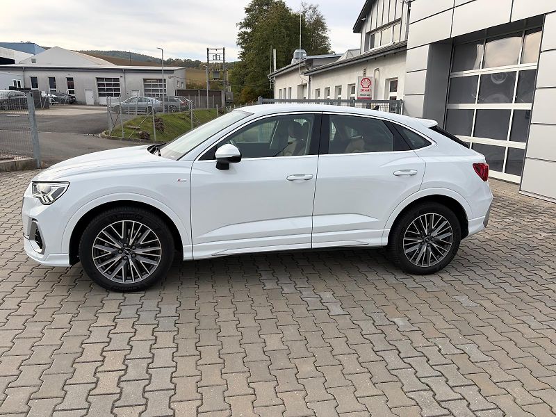 Audi Q3 (2021)  SB S line 40 TFSI  140quattro - fotka 7 z 11