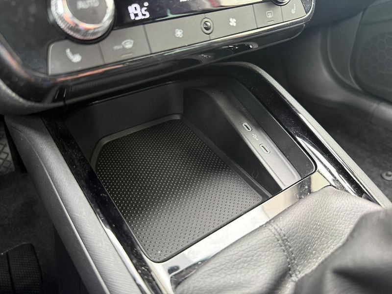 Škoda Scala Selection 1.0 TSI 85kw - fotka 18 z 25