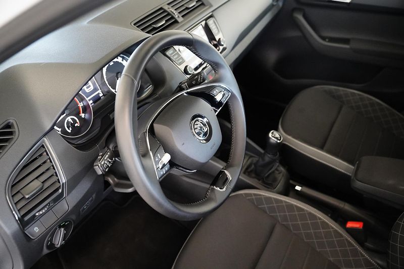 Škoda Fabia - fotka 14 z 29