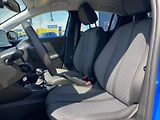 Peugeot 208 (2026)  ALLURE Turbo 100 MAN6 - náhled 12