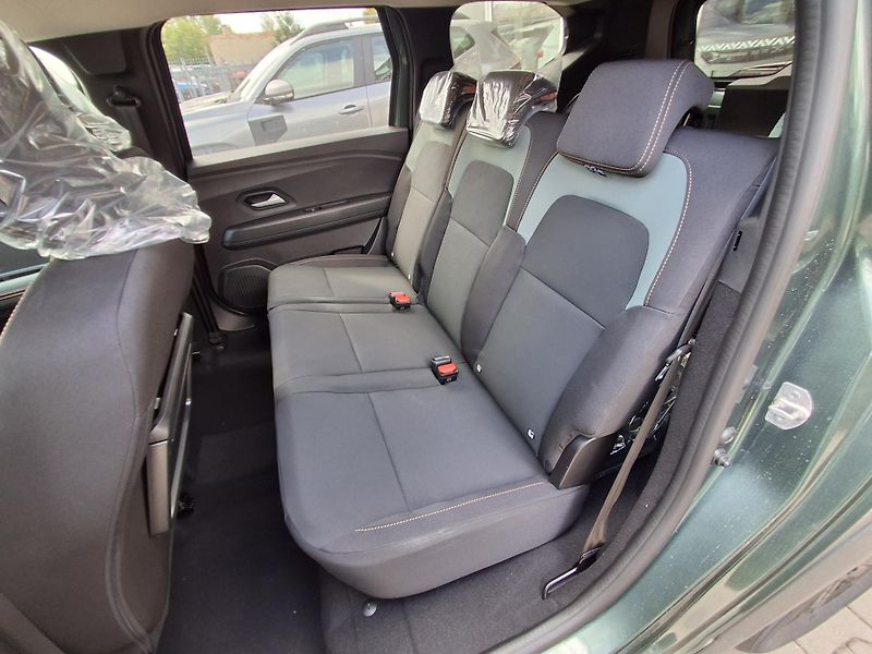 Dacia Jogger (2026) Extreme Eco-G 120 auto 5 míst - fotka 28 z 37