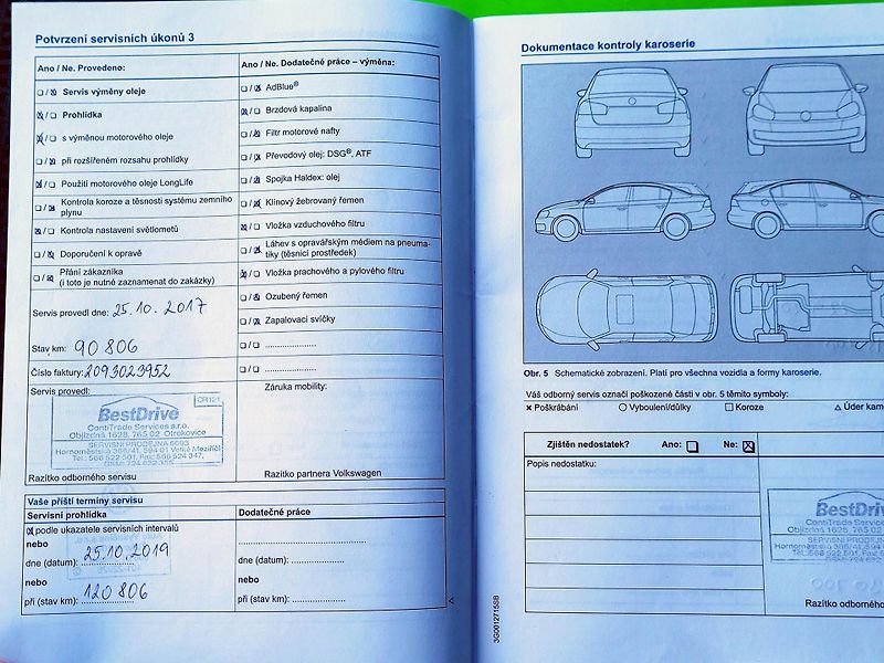 Volkswagen Golf CZ, VÝBAVA, SERV.KN.CEBIA      - fotka 14 z 74
