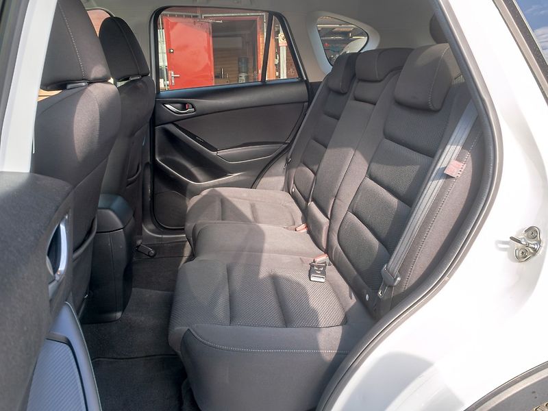 Mazda CX-5 (2016) 2.2D 110KW MAT - PERLEŤ - fotka 34 z 42