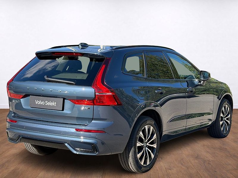 Volvo XC60 B5 AWD PLUS, ACC, LIGHT PAKET - fotka 5 z 24