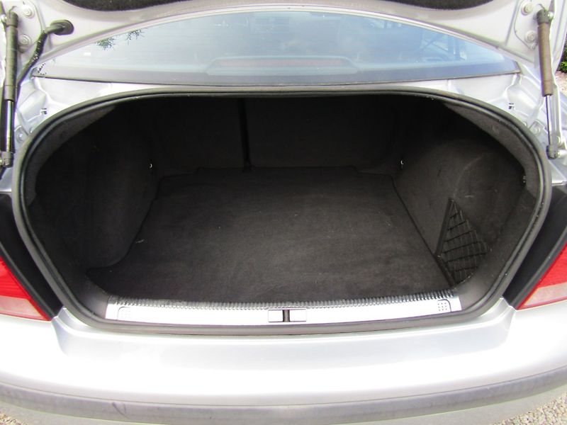 Volkswagen Bora (2000) 1.9 TDI 66kW  BEZ KOROZE - fotka 22 z 33