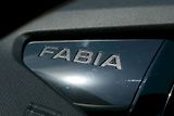 Škoda Fabia (2025) 1.0 TSI 70 kW M6° Top Selectio - náhled 32