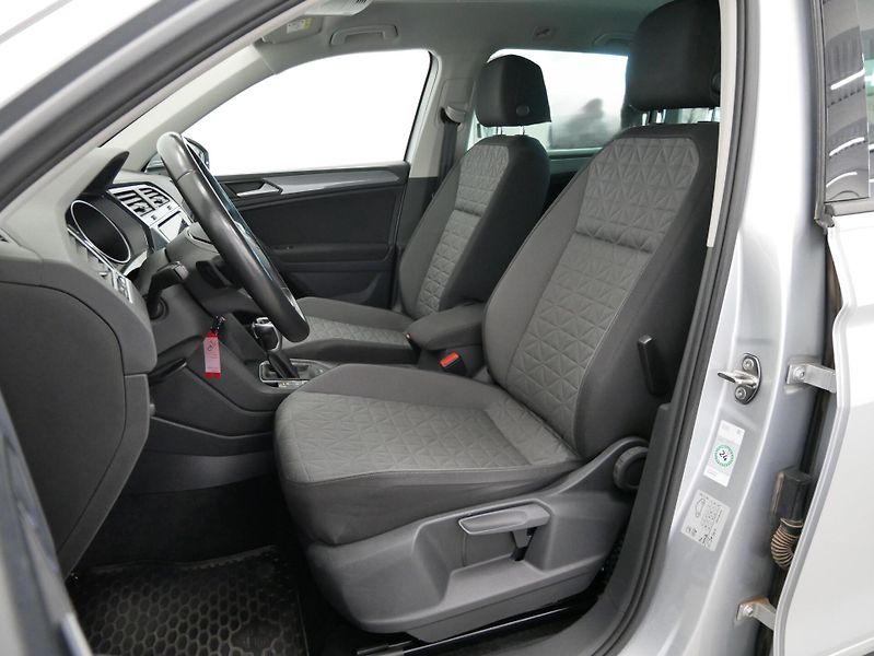 Volkswagen Tiguan - fotka 11 z 28
