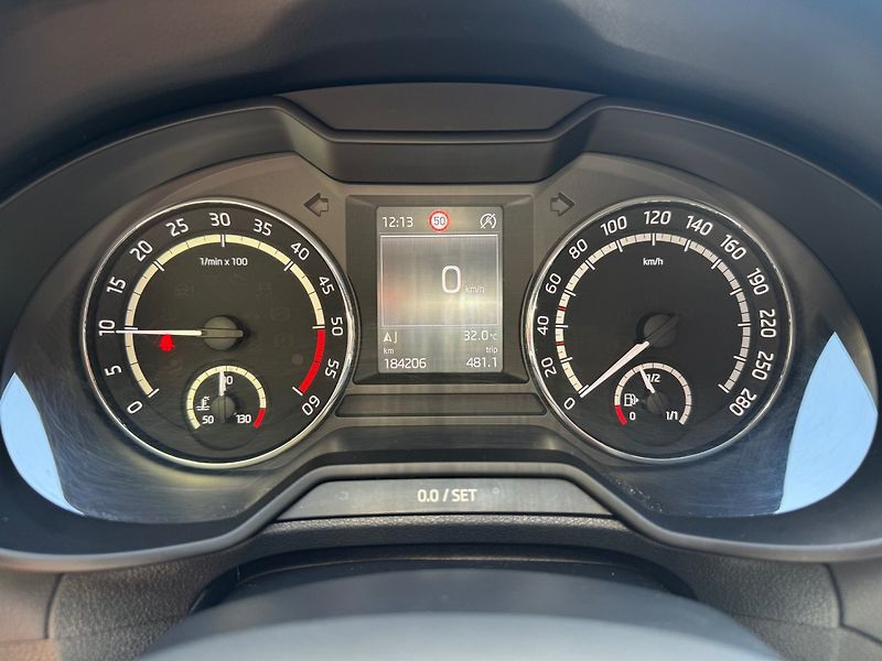 Škoda Octavia (2014) RS 2.0 TDI 135 kW - fotka 15 z 28