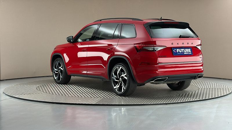Škoda Kodiaq 2.0 TSI DSG 4x4 RS - fotka 2 z 30