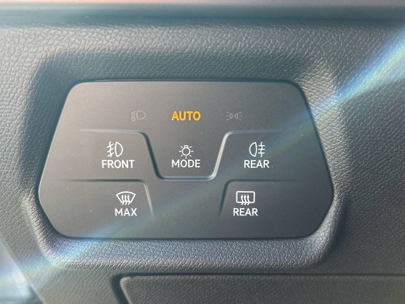 Cupra Formentor (2024) 1.5 eTSI 7DSG REZERVACE - fotka 24 z 30