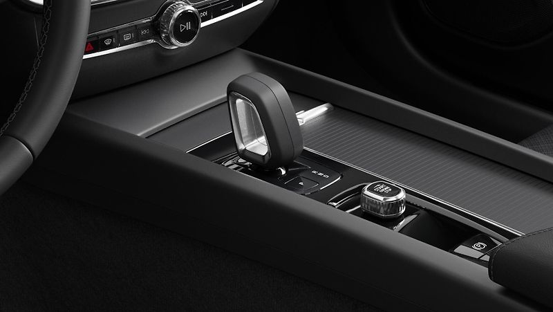 Volvo V60 (2026) B4 AUT CORE - fotka 11 z 11