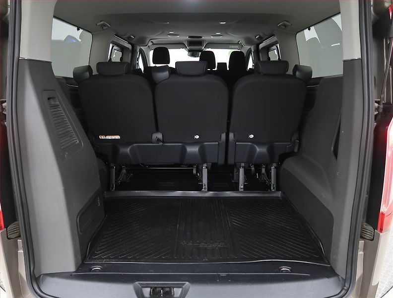 Ford Tourneo Custom (2021) Trend 2.0 EcoBlue mHEV, 1Maj - fotka 12 z 20