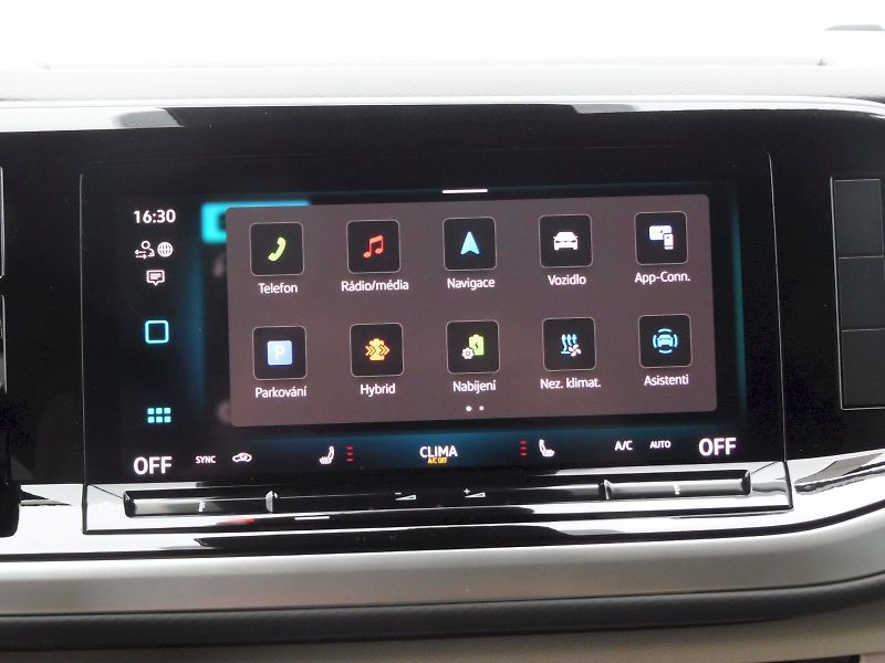 Volkswagen Multivan (2025) Long Life 1,5 TSI PHEV 180kW D - fotka 13 z 30