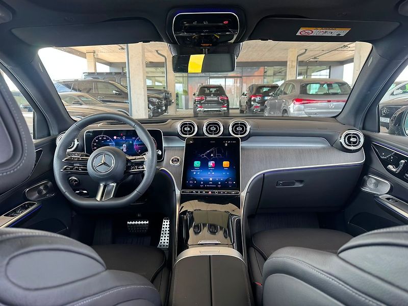 Mercedes-Benz GLC 450d 4MATIC - fotka 13 z 20