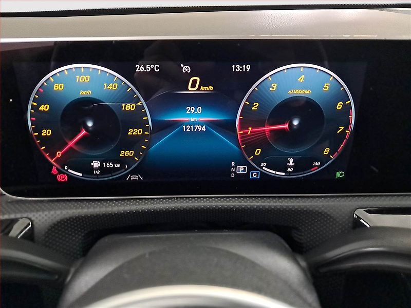 Mercedes-Benz Třídy A (2019) A 220 - fotka 11 z 18