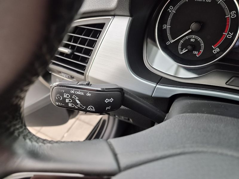 Škoda Fabia 1,0 TSI Ambition Plus - fotka 10 z 21