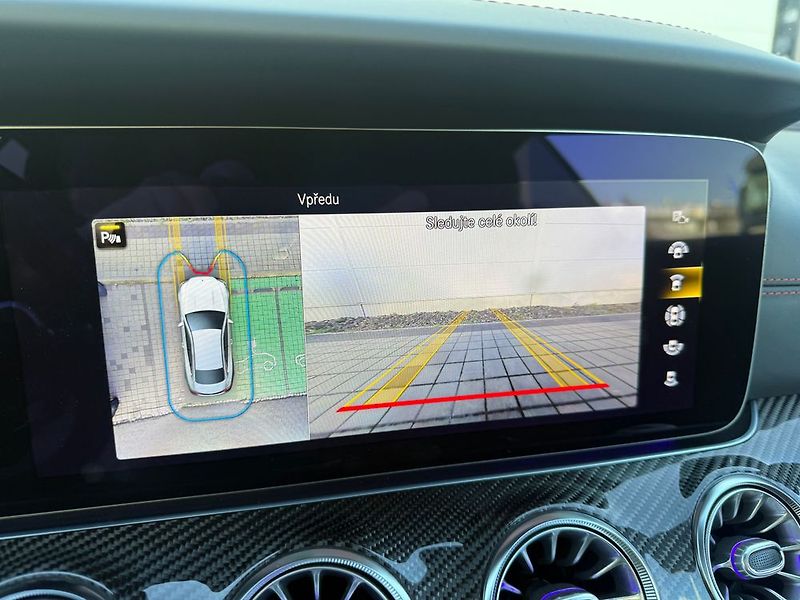 Mercedes-Benz Třídy E (2022) - fotka 10 z 91