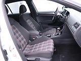 Volkswagen Golf 2,0 TSI GTI DSG Performance - náhled 14