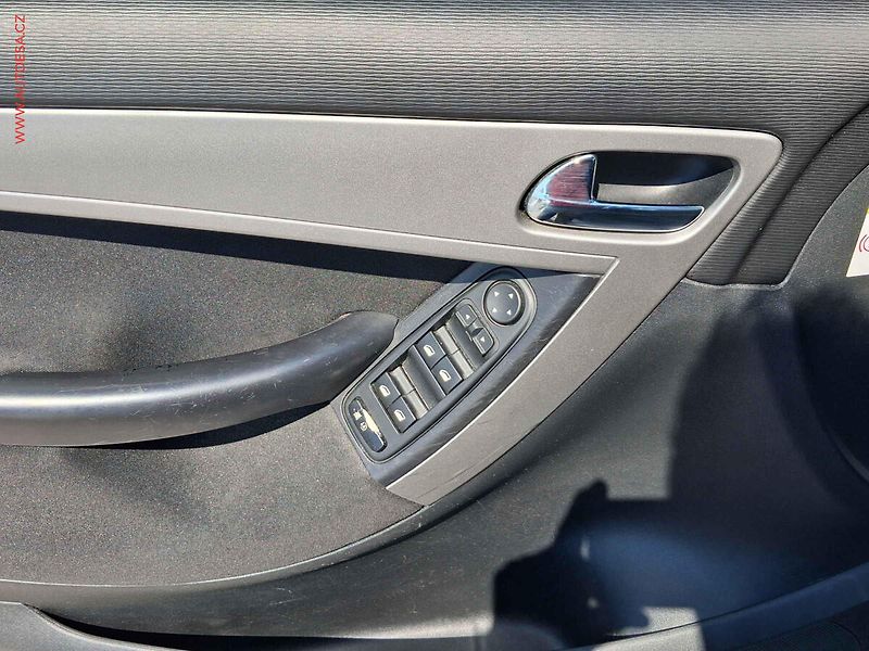 Citroën Grand C4 Picasso (2012) 1.6VTi, AC - fotka 11 z 18