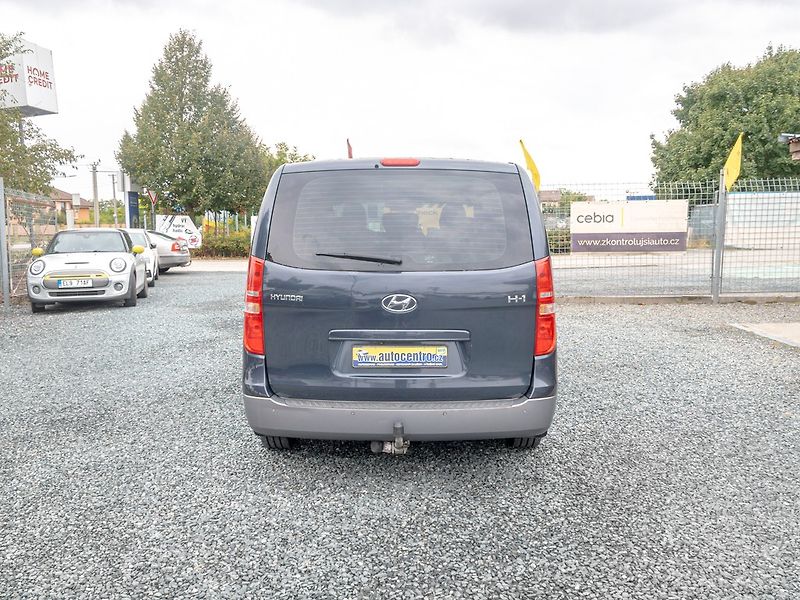 Hyundai H 1 (2015) ČR 2.5D 125KW mat – 8 SEDADEL - fotka 6 z 48