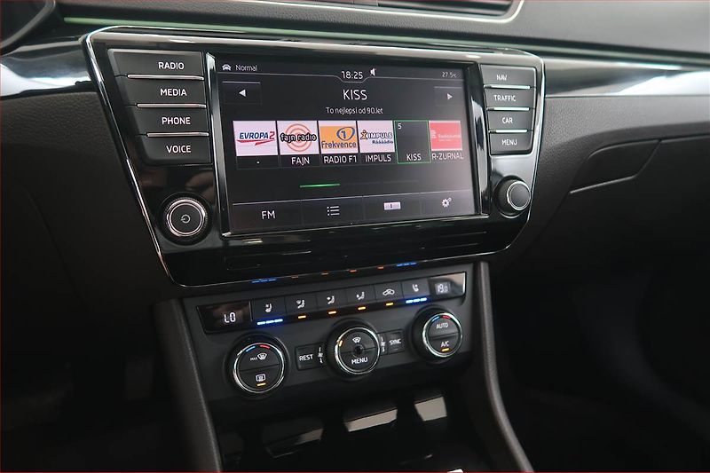 Škoda Superb (2016) Laurin&Klement 2.0 TDI - fotka 12 z 21