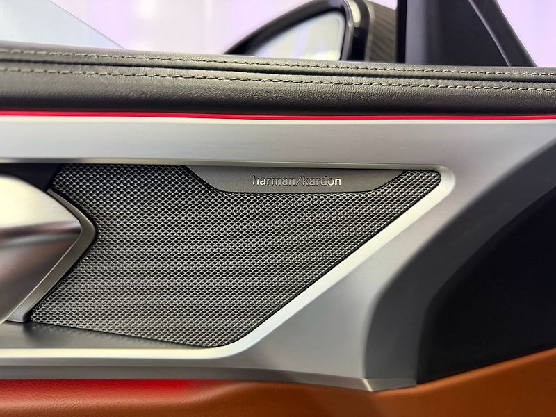 BMW Řada 8 M850i xDrive INDIVIDUAL LASER, - fotka 30 z 32