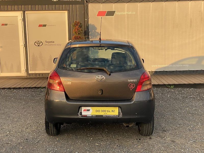 Toyota Yaris 1.4D, manual, klima, STK - fotka 6 z 15