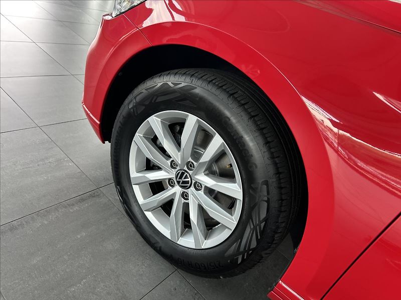 Volkswagen Passat 2,0   TDI 90kW,DSG,SERVISKA,AC - fotka 33 z 33