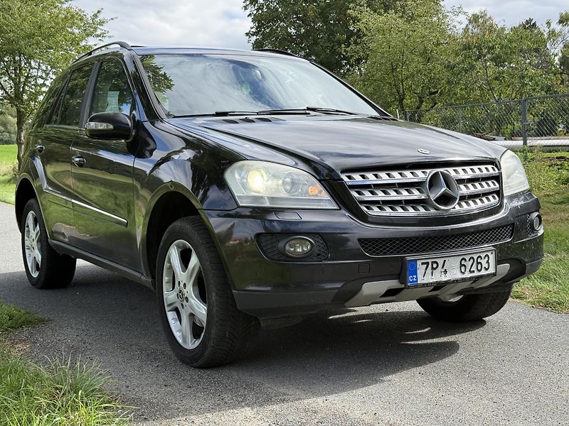 Mercedes-Benz Třídy M (2007) ML 320 CDi 4Matic 165kw - fotka 7 z 20