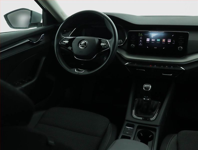 Škoda Octavia (2022) Ambition 2.0 TDI, ČR,1.maj - fotka 7 z 16