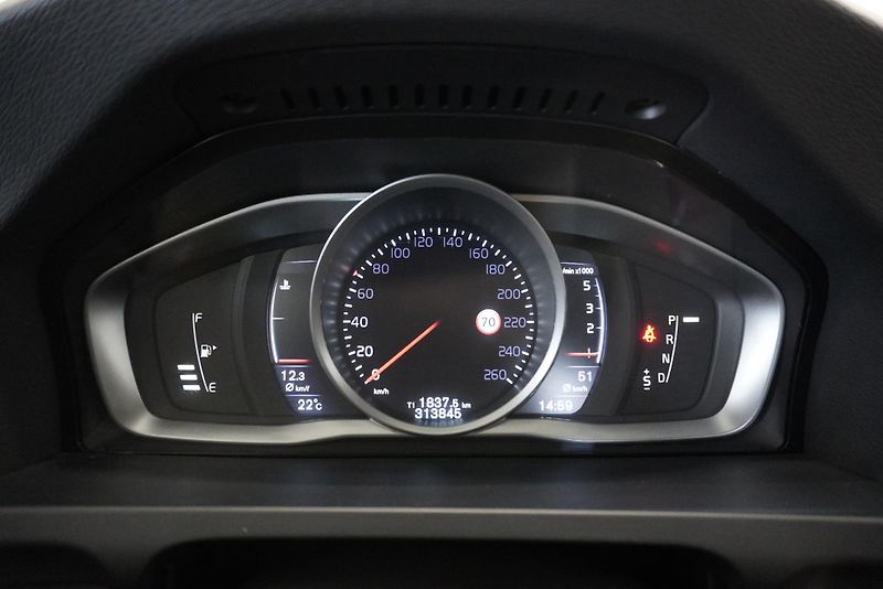 Volvo S60 D5 AUTOMAT - fotka 13 z 28