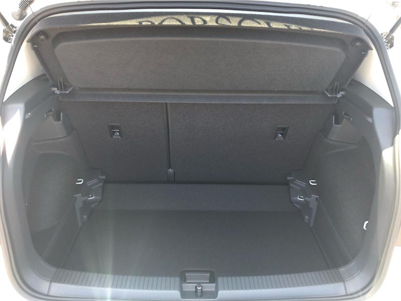 Volkswagen T-Cross Style 1.0 TSI 85 kW 7DSG - fotka 13 z 28