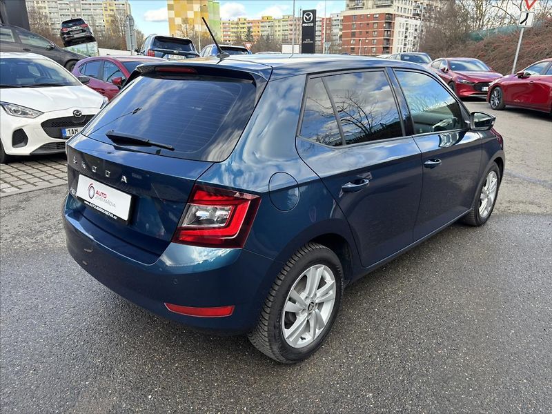 Škoda Fabia 1,0 TSi Style FULL LED CARPLAY - fotka 5 z 39