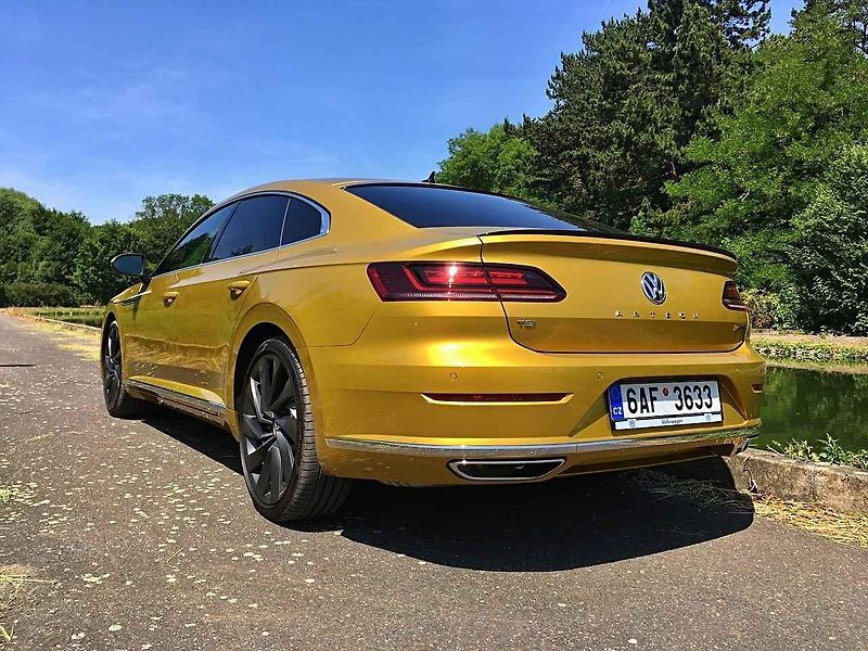 Neoficiální render Volkswagenu Arteon v karosářské verzi kombi.
