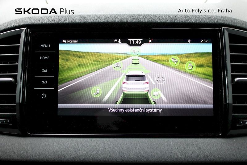 Škoda Karoq (2023) Sportline 1,5 TSI 110kW DSG - fotka 21 z 30