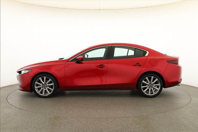 Mazda 3 (2019) 2.0 Skyactiv-G, ČR,1.maj - fotka 3 z 19