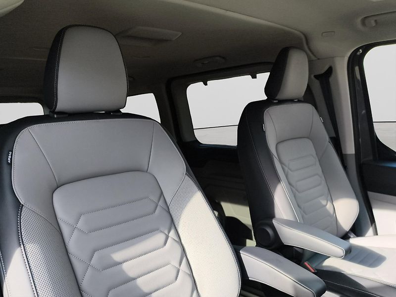 Ford Tourneo Custom (2026) 2,0 EcoBlue AWD L2 TITANIUM X - fotka 15 z 20
