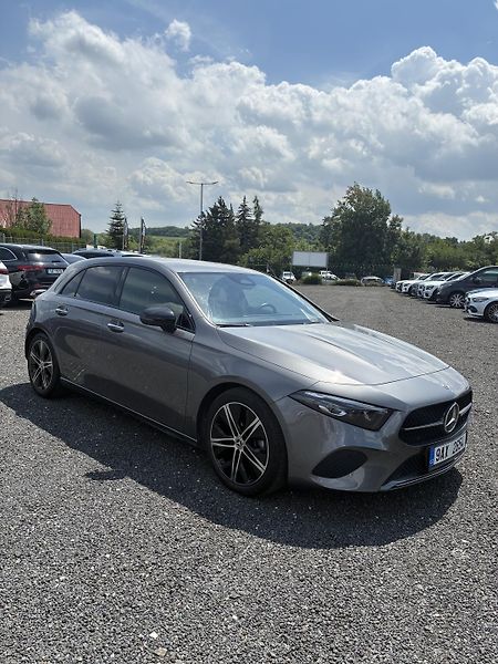 Mercedes-Benz Třídy A (2023) A 200d  - fotka 2 z 14