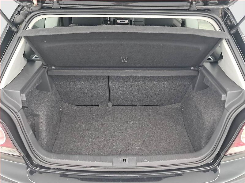 Volkswagen Polo (2006) 1.2 12V, nová STK, jezdí dobře - fotka 14 z 15