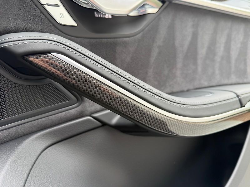 Audi S8 (2026) MAX výbava - fotka 12 z 22