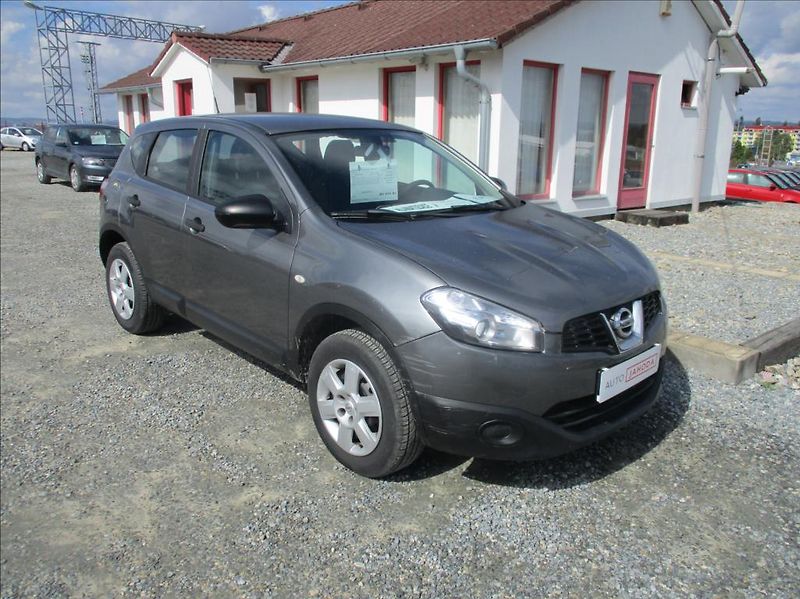 Nissan Qashqai 1,6 i+LPG, klima, tažné, - fotografie inzerátu