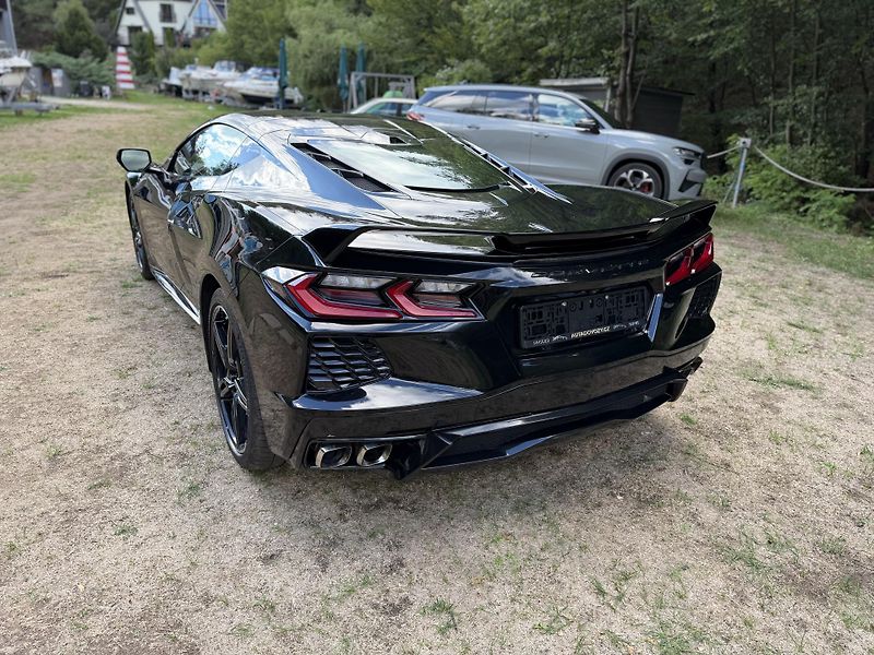 Chevrolet Corvette (2021) Z51-LIFT-CARBON-VZDUCH-TOP- - fotka 7 z 20