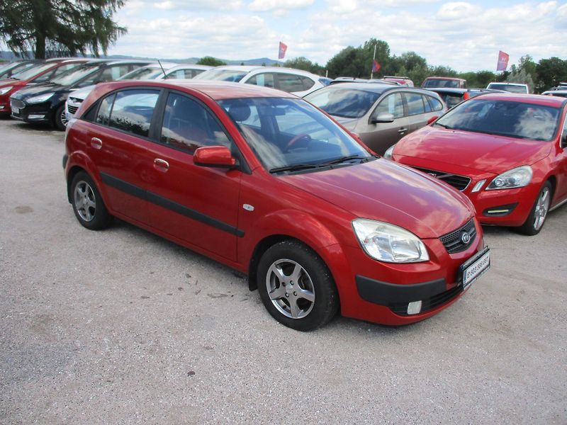 Kia Rio (2008) 1,4 - fotka 3 z 9