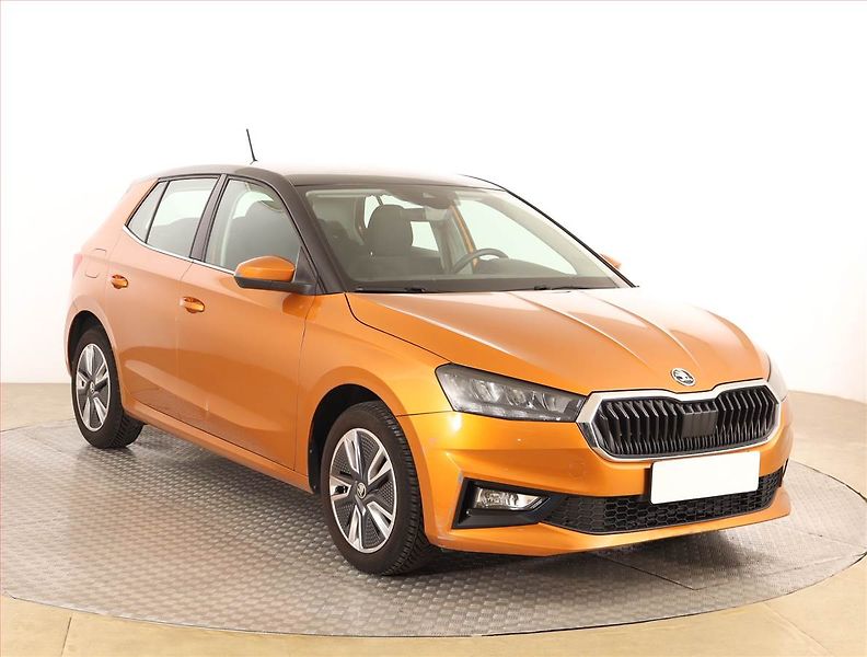Škoda Fabia (2022) 1.0 TSI, Automat, Tempomat - fotografie inzerátu