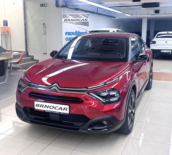 Citroën ë-C4 1.MAJITEL, DPH, ZÁRUKA - fotka 3 z 23