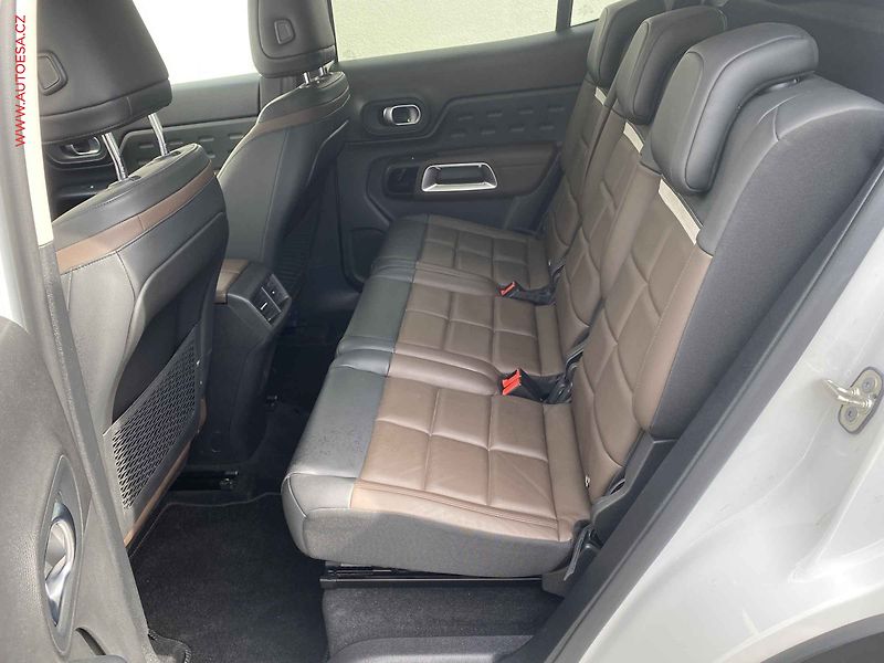 Citroën C5 Aircross (2019) 1.6 PT, Shine, AT, LED, panor - fotka 10 z 19