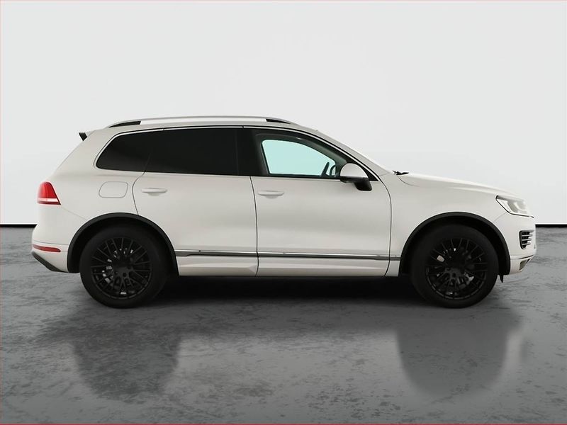 Volkswagen Touareg (2017) 3.0 TDI - fotka 6 z 19