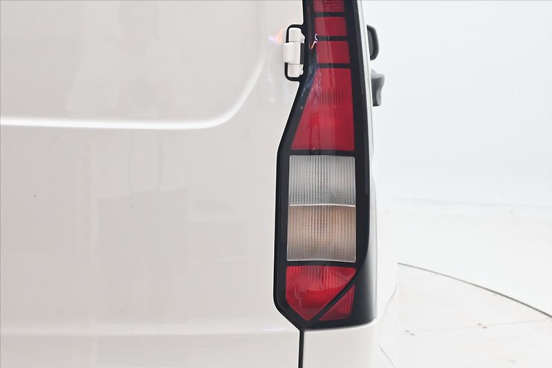 Volkswagen Caddy 2,0 TDI 90kW DSG Záruka až 5 l - fotka 28 z 28