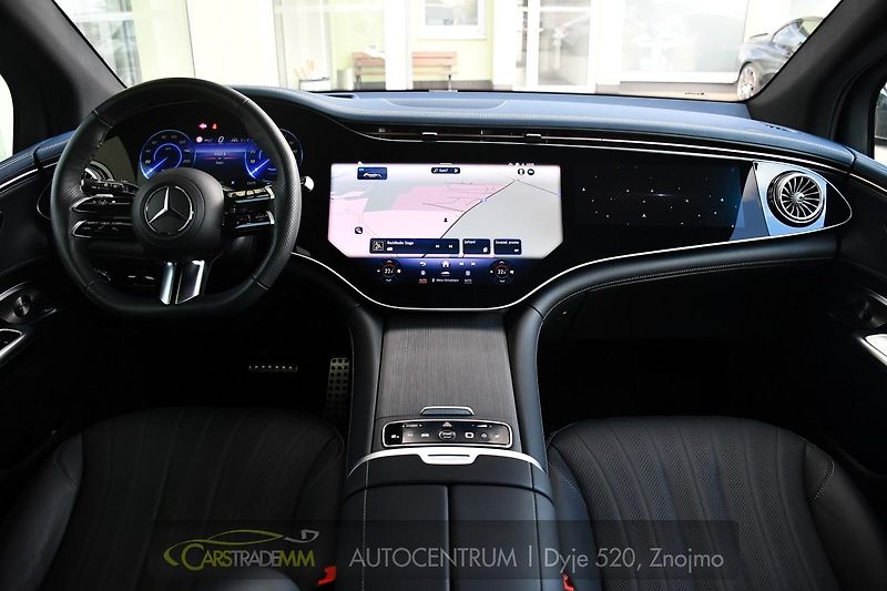 Mercedes-Benz EQE 500 4M PANOR HYPERSCREEN - fotka 20 z 62